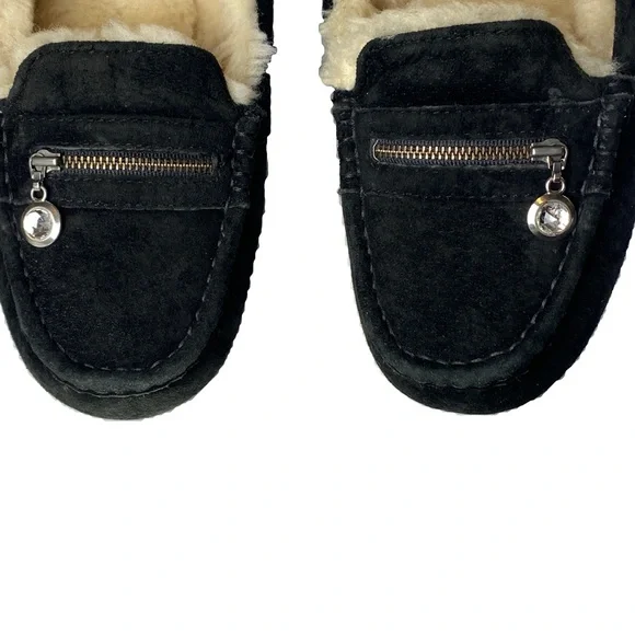 UGG Slippers - Picture 8 of 15